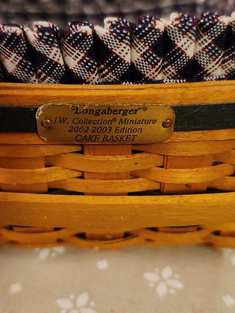 Longaberger J.W. Collection 2002-2003 Miniature Cake Basket